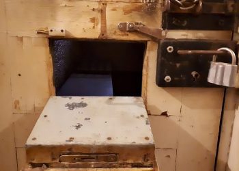 политзаключённый