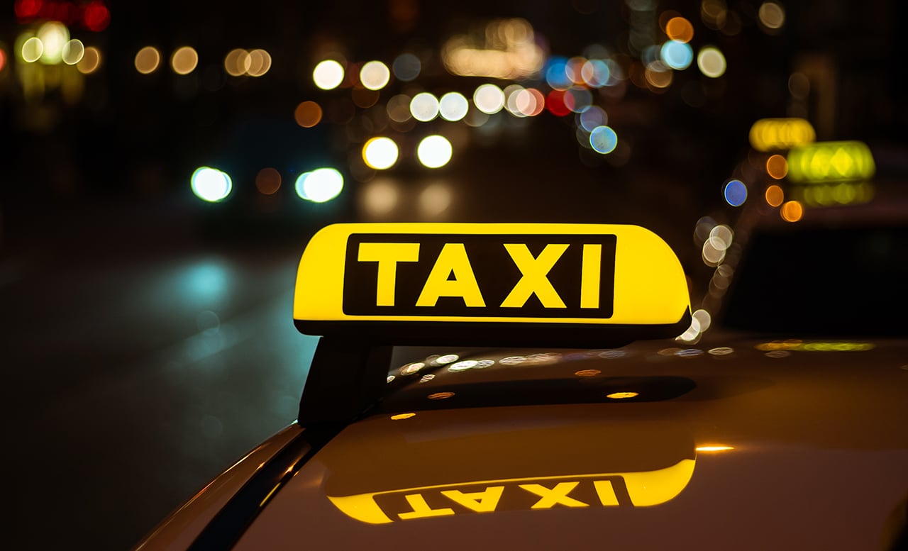 Такси — удобный способ передвижения. 