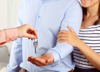 вернуть кауцию