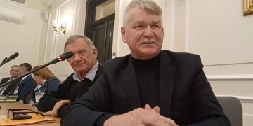 польский политик поддерживает лукашенко