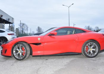 беларус пытался вывезти из Польши феррари