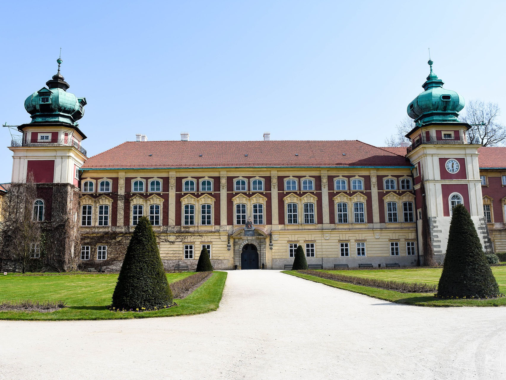 Ланьцутский замок Польши