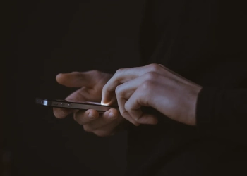 как продать телефон в Польше