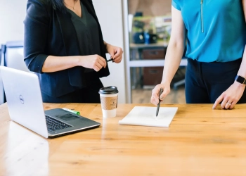 запретят umowa zlecenie