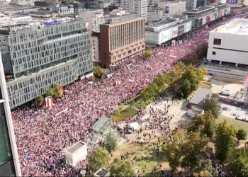 марш в Варшаве