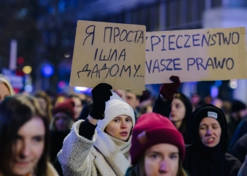 марш в память о Лизе в Варшаве