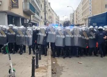 протесты фермеров в Варшаве