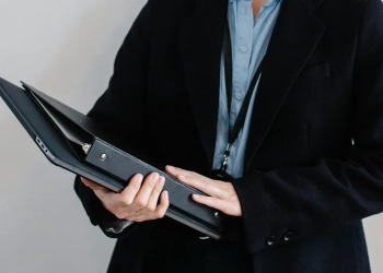 бухгалтер в Польше