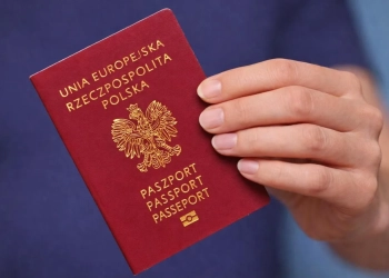 паспорт Польши