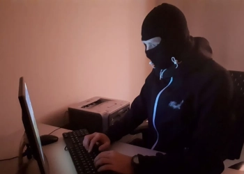 КГБ предлагает подработку эмигрантам