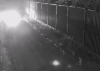 забросали пограничников коктейлем молотова