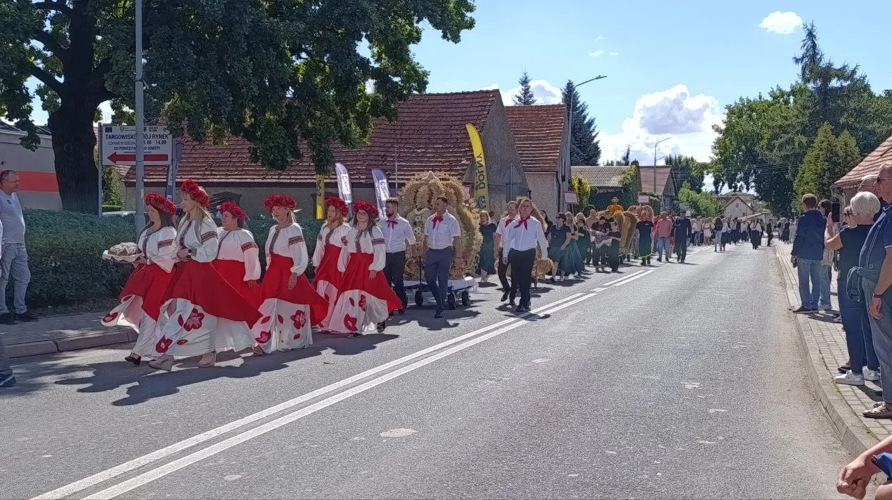 Праздничное шествие.