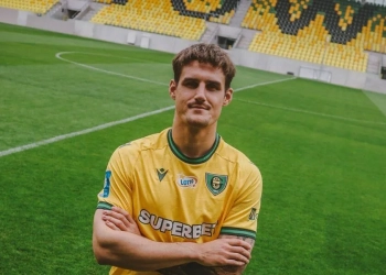 Илья Шкурин