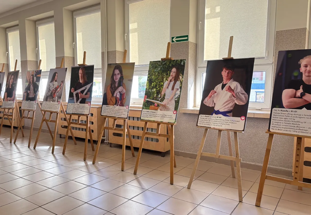 Выставка «Активные в школе»