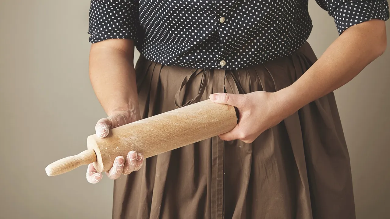 женщину обвиняют