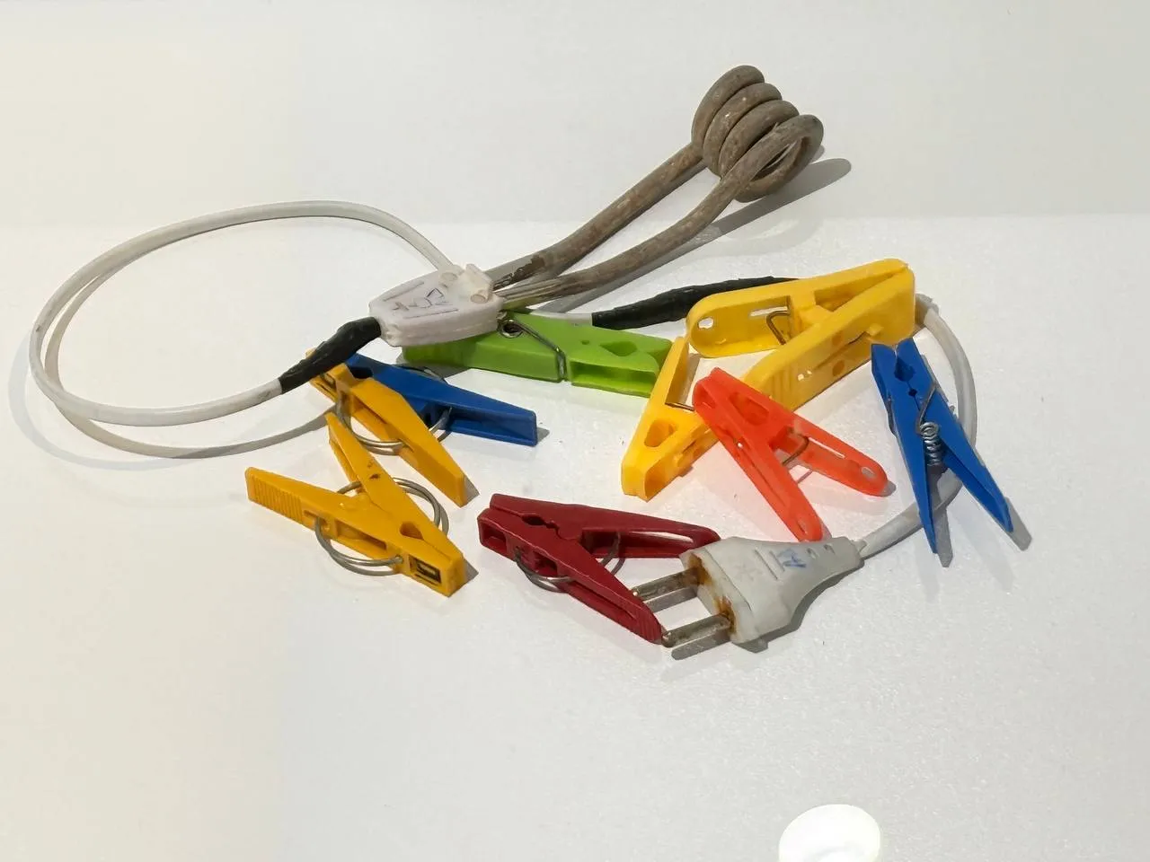 «Кропка ўваходу — 123»