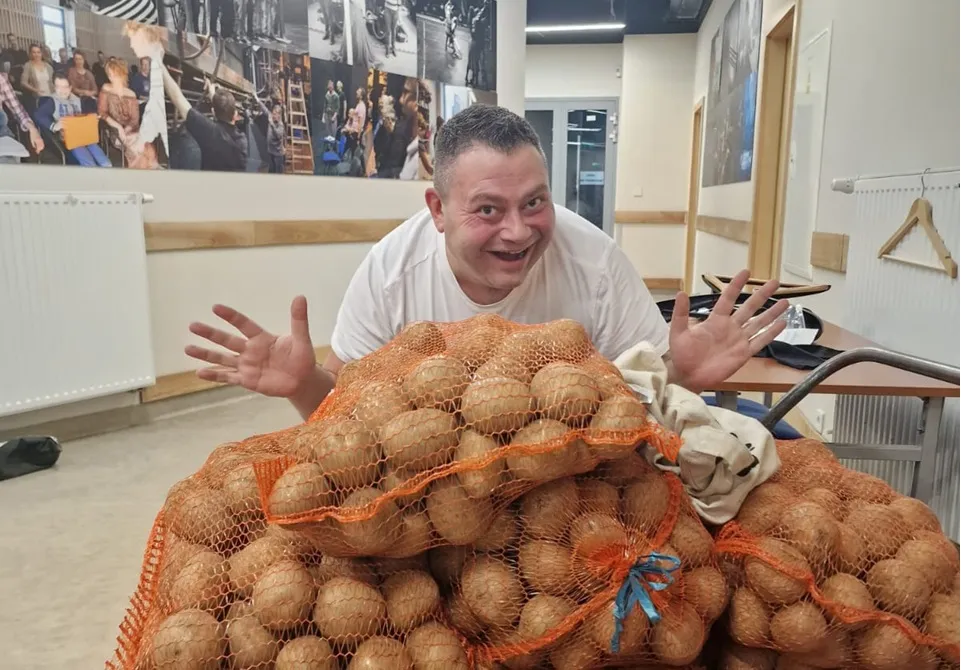 Александр Резников