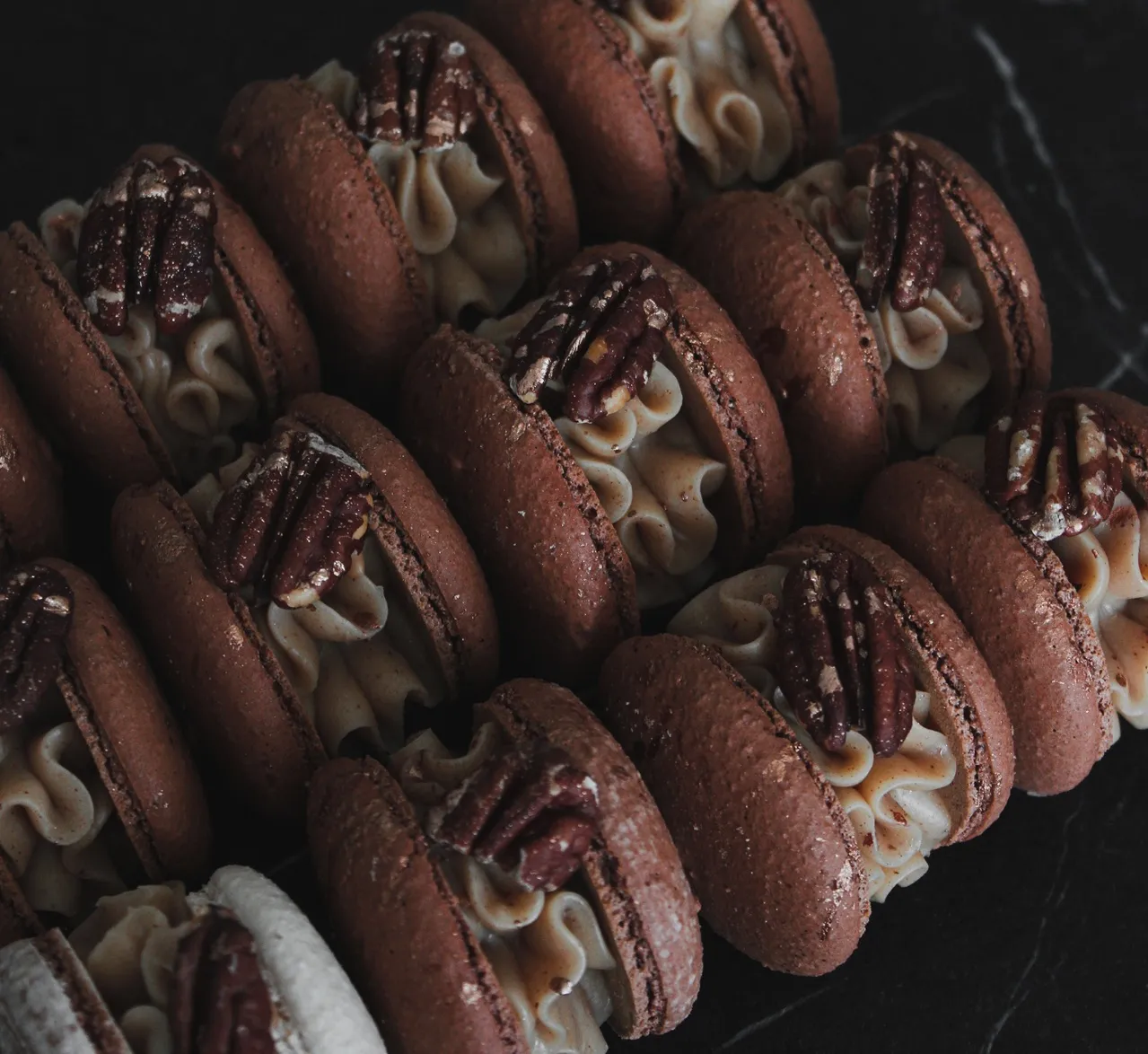 пирожные макарон