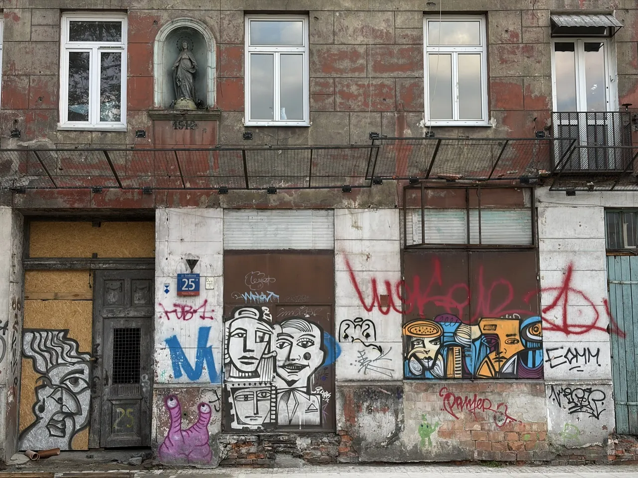 Варшава Прага
