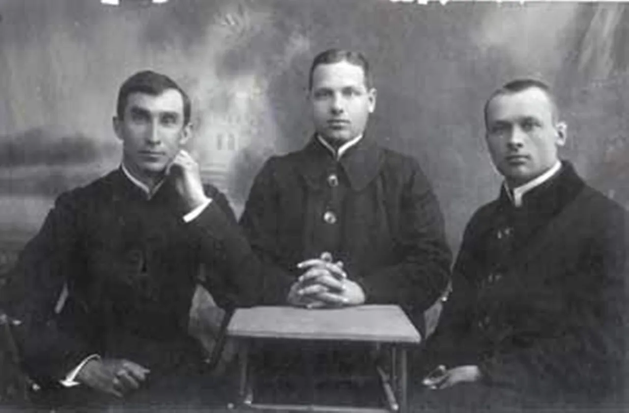 святары
