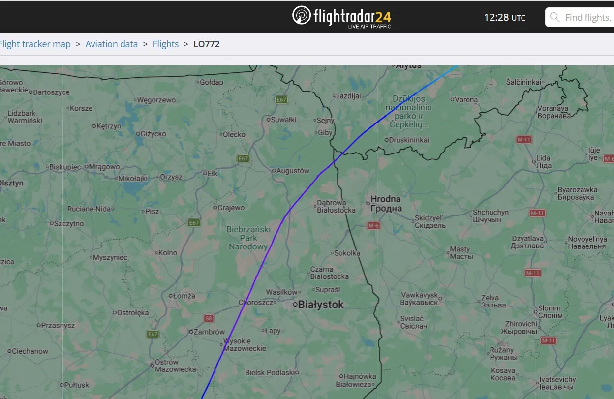 flightradar24