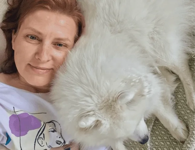 «Переломы случались, даже когда я лежала в постели». Беларуска борется в Польше с тяжелым заболеванием